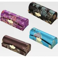 Markenlos Lippenstift-Organizer – 4 Stück Stickerei-Lippenstift-Halter, Lippenstift-Etui mit Spiegel für Frauen und Mädchen, Make-up-Aufbewahrung (zufällige Farben)