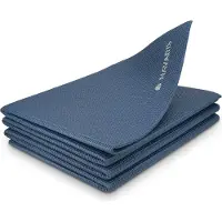 Navaris Klappbare Yoga Matte Fitnessmatte - 4mm Sportmatte Fitness Pilates Sport Gymnastikmatte rutschfest - Reise Yogamatte faltbar - versch. Farben