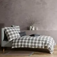 Fleuresse gewebte Edelflanell Bettwäsche Lech Glendale schwarz weiß 200x200 cm + 2x 80x80 cm - schwarz;weiß