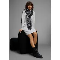 Laura scott Modeschal im trendigen Leopard-Design mit Fransen