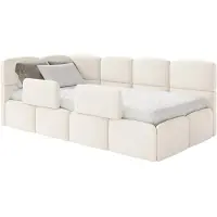 Selsey Cloudy – Kinderbett 120 cm, Bettkasten, 2x Rausfallschutz, Velours, links, Creme