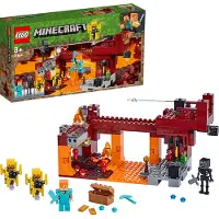 LEGO 21154 Minecraft Die Brücke, Bauset mit Alex-Minifigur, Whiter-Skelett, Lava und Lohefiguren, Minecraft-Nether-Kulisse, Spielzeuge für Kinder