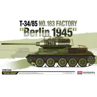 ACADEMY T-34/85 No. 183 Factory Berlin 1945