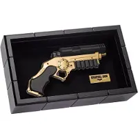 Ginza.se Der Dunkle Ritter Batman Replik-greifpistole 1/1