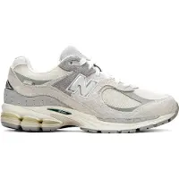 New Balance 2002R Wildleder-Sneaker, Weiß 41.5 EU