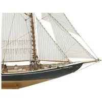Billing Boats - Bluenose II - Wooden hull (428350)