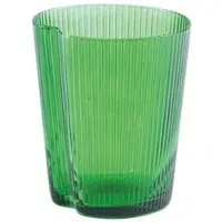 Zafferano Set mit 6 Trinkgläsern aus apfelgrünem, mundgeblasenem Glas, stapelbares Design mit vertikaler Rillenstruktur, perfekt für den täglichen Gebrauch