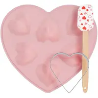 La Cucina Zestaw akcesoriów do pieczenia z motywem serduszek