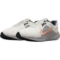 Nike Quest 5 Sail Thunder Blue Light Iron Ore Total Orange - EU 40