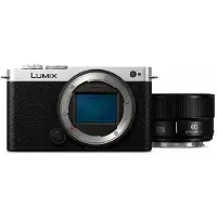 Panasonic Lumix S9 Gehäuse Silber/Schwarz + Lumix S 40mm f/2.0 - Schwarz