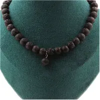 Bijoux Steine und Mineralien. Lava-Perlen-Halskette 8 mm + 1 Lava-Perle 8 mm. Halskette aus Stahl für Frauen, Männer. Individuell anpassbare Größe.