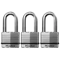 Master Lock M5XTRILH Magnum Robustes Vorh ngeschloss f r den Au enbereich mit Schl ssel, 3er-Pack, gleichschlie end, Silber
