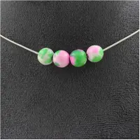 Bijoux Steine und Mineralien. Halskette mit 4 Perlen aus grünem Jaspis 8 mm. Kette aus Edelstahl. Halskette für Frauen, Männer. Personalisierbare Größe.
