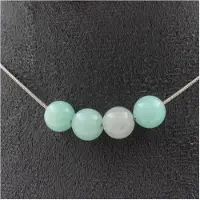 Bijoux Steine und Mineralien. Halskette mit 4 Amazonit-Perlen 8 mm. Edelstahlkette Halskette für Frauen, Männer. Anpassbare Größe.