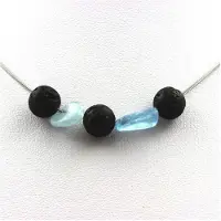 Bijoux Steine und Mineralien. Lava Perlen Halskette 8 mm + Brasilianischer Aquamarin Edelstahlkette.