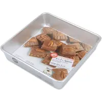 Wilton Performance Aluminium Quadratische Kuchen- und Brownieform, 20,3 cm, 20,3 cm, Silber
