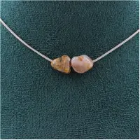 Bijoux Steine und Mineralien. Halskette mit 2 Pietersit-Perlen aus den USA. Edelstahlkette Halskette für Frauen, Männer. Anpassbare Größe.