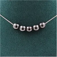 Bijoux Edelsteine und Mineralien. Halskette mit 5 Hämatitperlen 8 mm. Kette aus rostfreiem Stahl Halskette für Frauen, Männer. Anpassbare Größe.