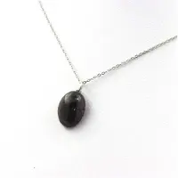 Bijoux Steine und Mineralien. Saphir Halskette. 17,66 ct. Afrika.