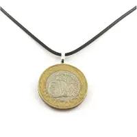 Bijoux Steine und Mineralien. Halskette mit 200 Escudos Münze Portugal Schwarzer Schnur.