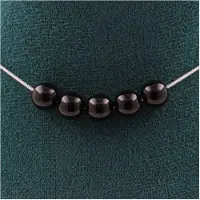Bijoux Steine und Mineralien. Halskette mit 5 Perlen schwarzer Achat 8 mm. Kette aus Edelstahl, Halskette für Frauen und Männer. Anpassbare Größe.