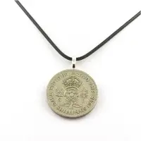 Bijoux Steine und Mineralien. Halskette Münze Vereinigtes Königreich 2 Shilling George VI Schwarzes Band.