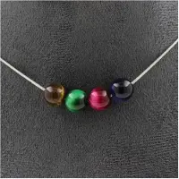 Bijoux Steine und Mineralien. Halskette mit 4 mehrfarbigen Tigeraugen-Perlen 8 mm. Kette aus Edelstahl für Frauen, Männer. Anpassbare Größe.