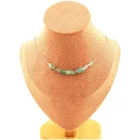 Bijoux Steine und Mineralien. Halskette mit 10 Apatit-Perlen aus Brasilien. Edelstahlanhänger Halskette für Frauen, Männer. Anpassbare Größe.