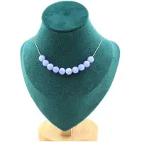 Bijoux Steine und Mineralien. Halskette mit 10 Crazy Lace Agate Perlen blau 8 mm, Kette aus rostfreiem Stahl.
