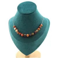 Bijoux Steine und Mineralien. Halskette mit 15 Perlen aus Traumachat 8 mm. Kette aus rostfreiem Stahl. Halskette für Frauen, Männer. Anpassbare Größe.