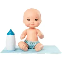Mattel Puppe 15 cm mit gemusterter Windel, Decke und Babyflasche