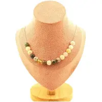 Bijoux Edelsteine und Mineralien. Halskette mit 15 Perlen aus Agate Bambusblatt 8 mm Kette aus rostfreiem Stahl.