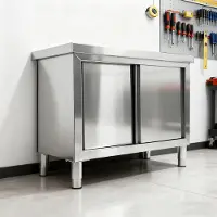 StarTech.com Edelstahl Arbeitstisch - Werkbank mit Schiebetüren - 3 Ebenen - 100 x 50 cm - Küchen- und Lagerregal - Silber