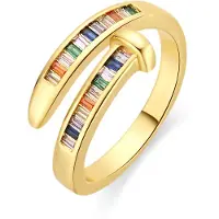 Luxenter -Ring aus Metalllegierung und mehrfarbigem Zirkonia, gefertigt in 18-karat-Gelbgold – Hagor