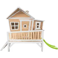Axi Spielhaus Emma mit hellgrüner Rutsche | Stelzenhaus in Braun & Weiß aus FSC Holz für Kinder | Spielturm für den Garten