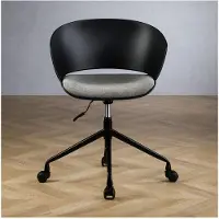 Idimex Drehstuhl DAGMA mit Rollen in schwarz - Bürostühl höhenverstellbar mit Sitzpolster und Rollen – Modernes Design für Home-Office und Büro