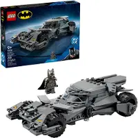 LEGO DC Batman vs. Superman: Batmobil - Auto Spielzeug - Superhelden Modellbau zum Sammeln - mit Minifigur und goldener Münze - Kinder Geschenk für Jungen ab 9 Jahren und jugendliche Filmfans - 76331
