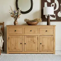 CARO-Möbel Sideboard CANCUN aus Massivholz - Landhaus Stil, mit 3 Türen und Schubladen, moderne Anrichte aus Kiefer massiv mit gebeizter gewachster Oberfläche
