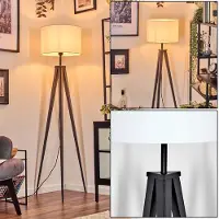 Hofstein Tubione Stehlampe aus Holz/Metall im skandinavischen Design