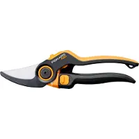 Fiskars Bypass-Gartenschere – X-Serie P981 – schneller und kraftvoller Schnitt