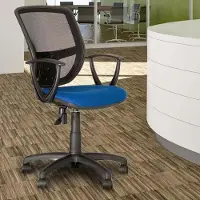Nowy Styl Design Drehstuhl mit Teppichbodenrollen