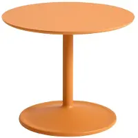 Muuto Soft Beistelltisch, Ø 48 cm, höhe 40 cm, orange laminat / orange