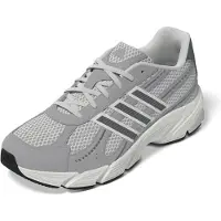 Adidas Sneaker "TECHNOCHAOS 2000" inspiriert vom Design des adistar control