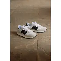 New Balance für Herren. MS237V1 Turnschuhe 237 beige, weiß (42.5), Wohnung, Schnürsenkel, Lässig