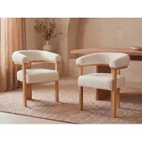 Vente-unique Stuhl mit Armlehnen 2er-Set - Bouclé-Stoff & Kautschukholz - Weiß & Holzfarben - LIVELIA von Pascal MORABITO