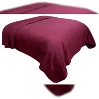 Leonado vicenti Tagesdecke 240x220 cm Bordeaux Sofaüberwurf aus Mikrofaser