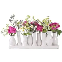 H&D Manufaktur Jinfa Deko Blumenvasen Set aus 10 Vasen in weiß auf einem Tablett