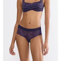 Triumph Slip "Body Make-Up Illusion Lace" florale Stretch-Spitze, glatter Bund, Mikrofaser, nahtlos
