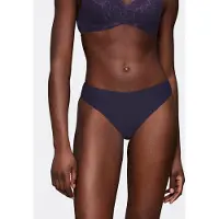 Triumph Slip "Body Make-Up Illusion Lace" florale Stretch-Spitze, hoher Beinausschnitt, weiche Microfaser