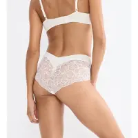 Triumph Hipster Body Make-Up Illusion Lace | Grösse: 46 | Farbe: Gebrochenes Weiß